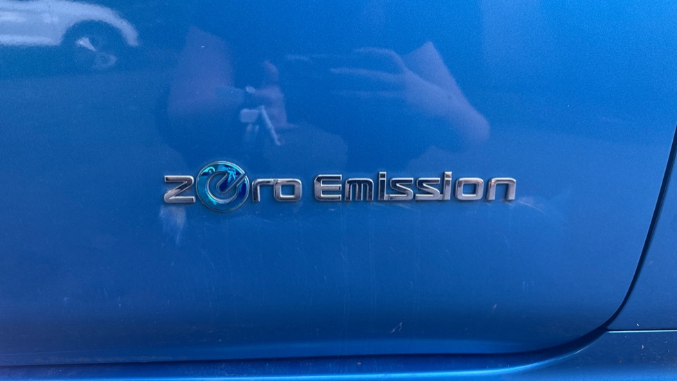 Nissan LEAF 110kW N-Connecta 40kWh 5dr Auto Electric Hatchback - Image 23