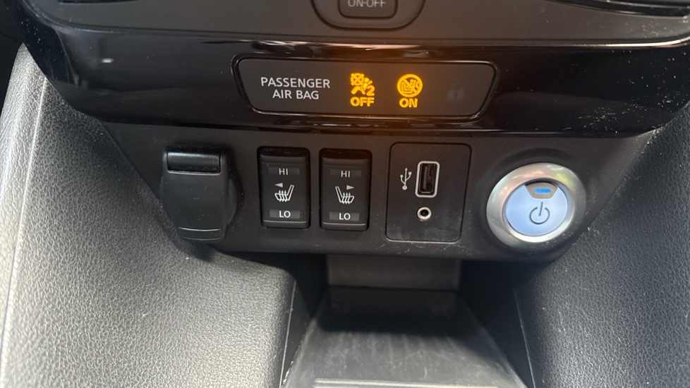 Nissan LEAF 110kW N-Connecta 40kWh 5dr Auto Electric Hatchback - Image 30