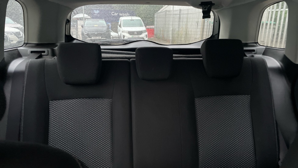 Suzuki Vitara 1.4 Boosterjet 48V Hybrid SZ-T 5dr Petrol Estate - Image 15