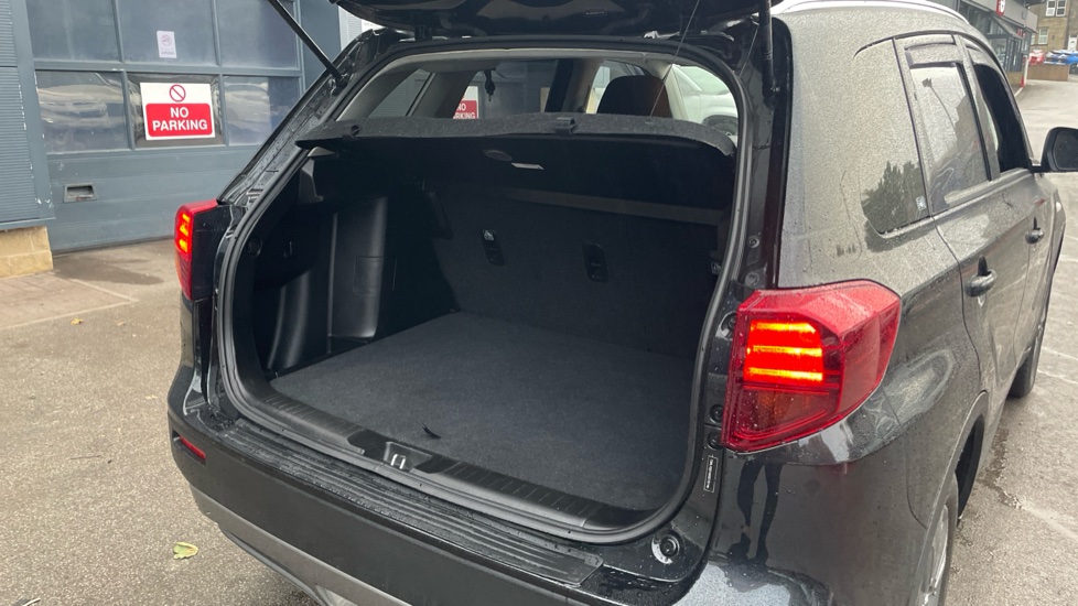 Suzuki Vitara 1.4 Boosterjet 48V Hybrid SZ-T 5dr Petrol Estate - Image 27