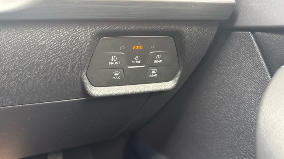 CUPRA Formentor 1.5 TSI 150 V2 5dr DSG Petrol Estate - Image 34