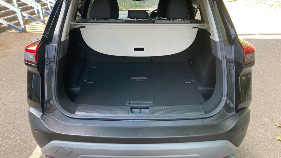 Nissan X-Trail 1.5 E-Power E-4orce 213 N-Connecta 5dr Auto Hybrid Station Wagon - Image 4