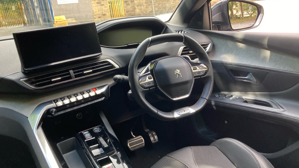 Peugeot 5008 1.5 BlueHDi GT 5dr EAT8 Diesel Estate - Image 14