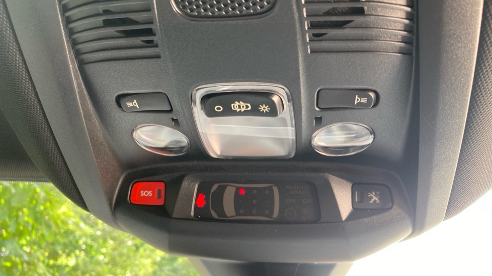 Peugeot 5008 1.5 BlueHDi GT 5dr EAT8 Diesel Estate - Image 22
