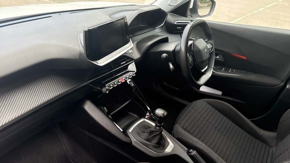 Peugeot 2008 1.2 PureTech Active Premium 5dr Petrol Estate - Image 9