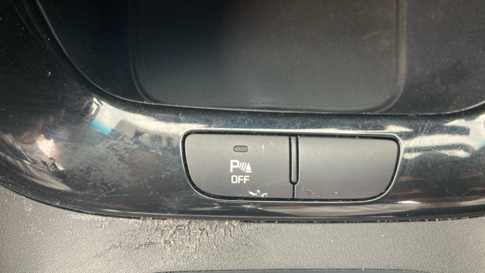 Kia Ceed 1.0T GDi ISG GT-Line 5dr Petrol Hatchback - Image 29