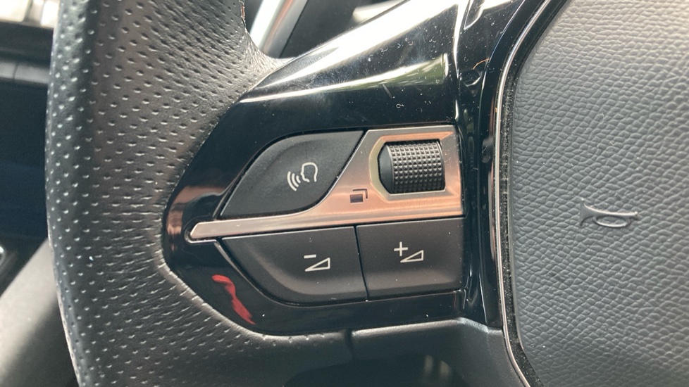 Peugeot 5008 1.5 BlueHDi GT 5dr EAT8 Diesel Estate - Image 22