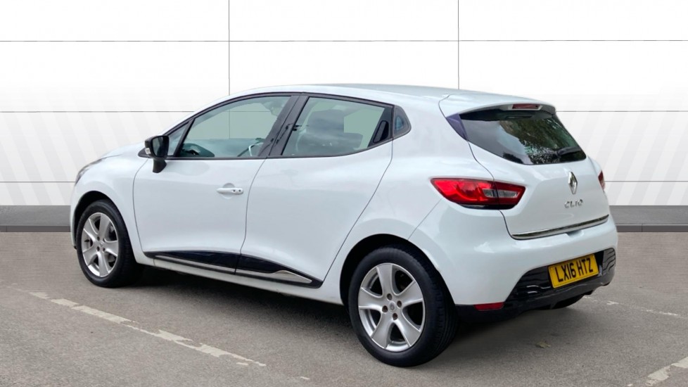 Renault Clio 1.2 16V Dynamique Nav 5dr Petrol Hatchback - Image 2