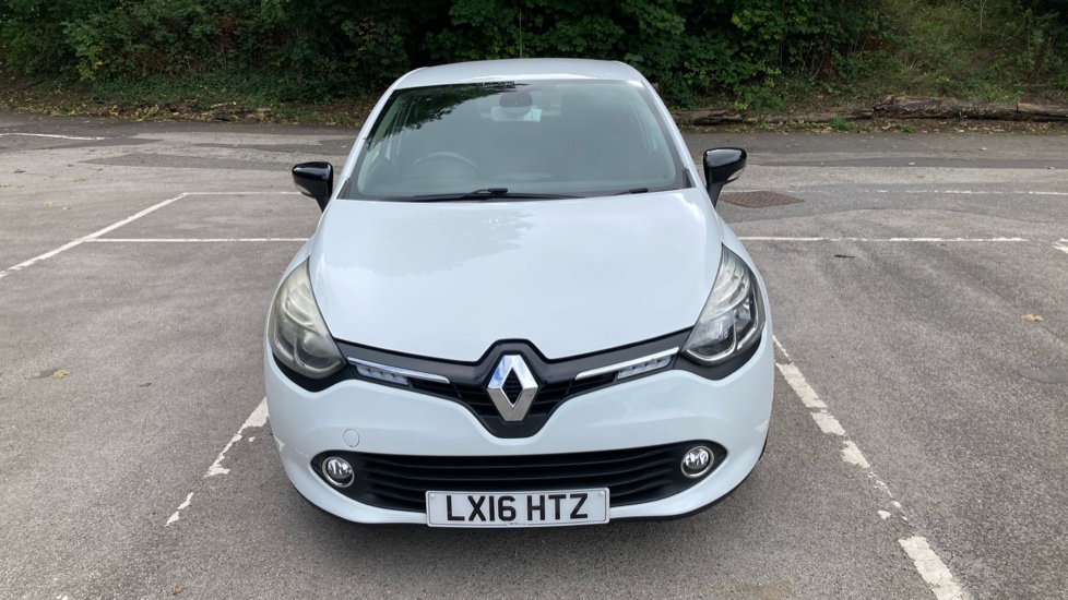 Renault Clio 1.2 16V Dynamique Nav 5dr Petrol Hatchback - Image 8