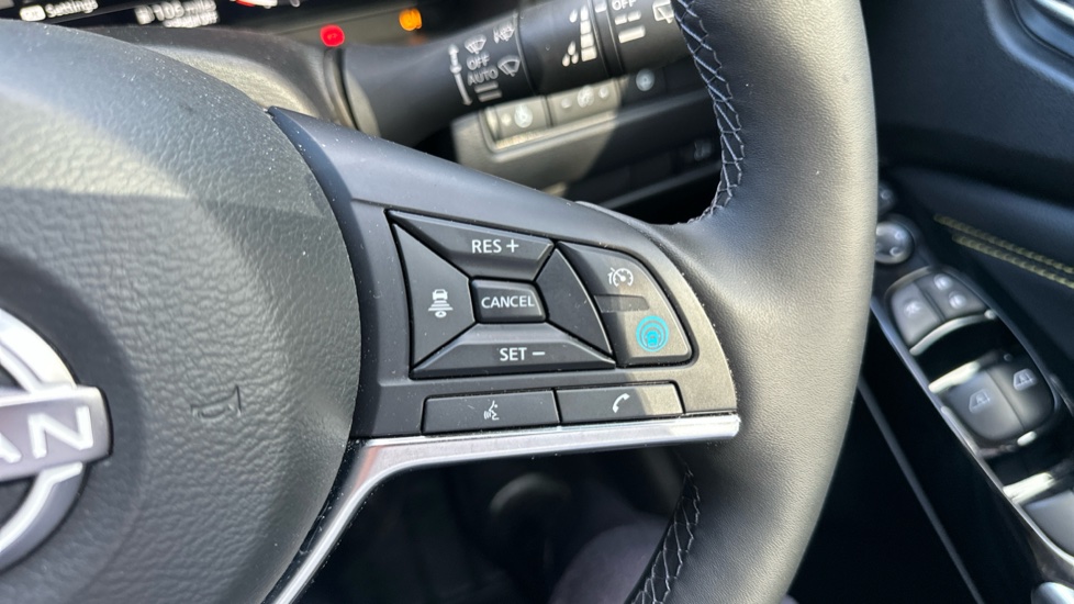 Nissan Juke 1.6 Hybrid N-Sport 5dr Auto Hybrid Hatchback - Image 24