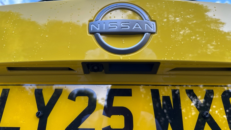 Nissan Juke 1.6 Hybrid N-Sport 5dr Auto Hybrid Hatchback - Image 37