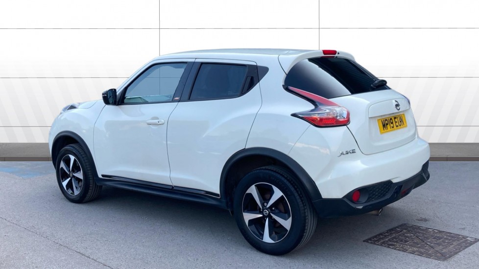 Nissan Juke 1.6 [112] Bose Personal Edition 5dr CVT Petrol Hatchback - Image 2