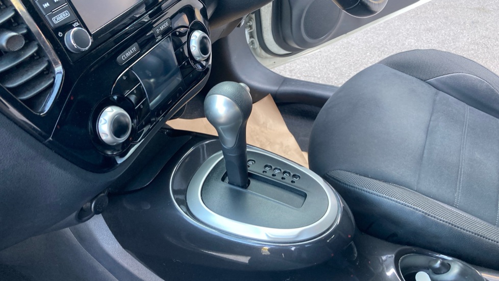 Nissan Juke 1.6 [112] Bose Personal Edition 5dr CVT Petrol Hatchback - Image 13