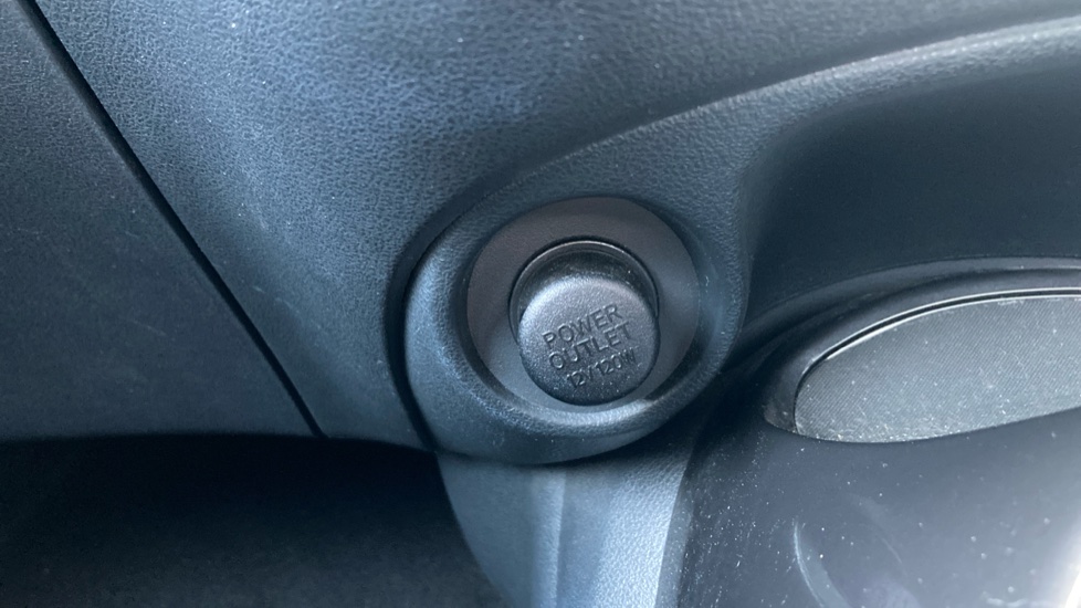 Nissan Juke 1.6 [112] Bose Personal Edition 5dr CVT Petrol Hatchback - Image 29