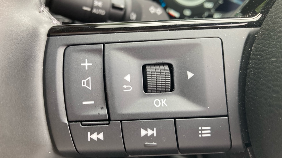 Nissan Qashqai 1.5 E-Power Tekna 5dr Auto Hybrid Hatchback - Image 22