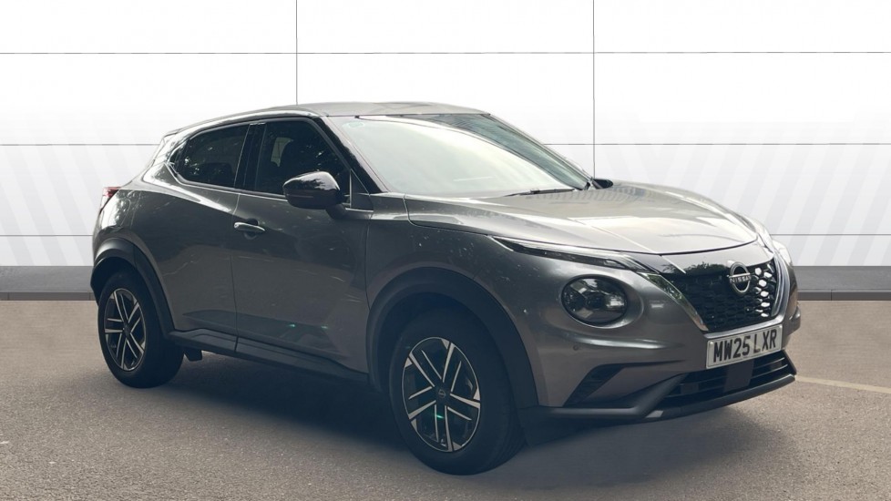 Nissan Juke 1.6 Hybrid N-Connecta 5dr Auto Hybrid Hatchback - Image 1