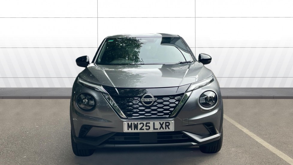 Nissan Juke 1.6 Hybrid N-Connecta 5dr Auto Hybrid Hatchback - Image 3