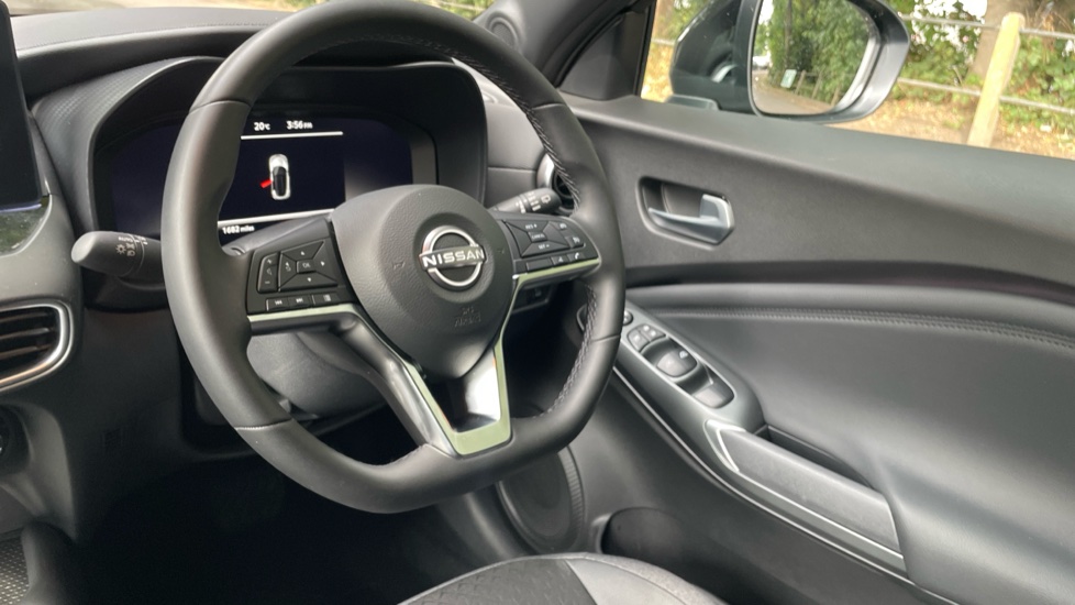 Nissan Juke 1.6 Hybrid N-Connecta 5dr Auto Hybrid Hatchback - Image 38