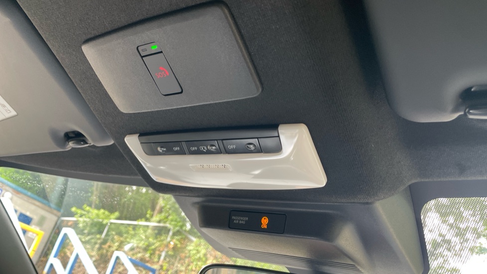 Nissan Juke 1.6 Hybrid N-Connecta 5dr Auto Hybrid Hatchback - Image 49