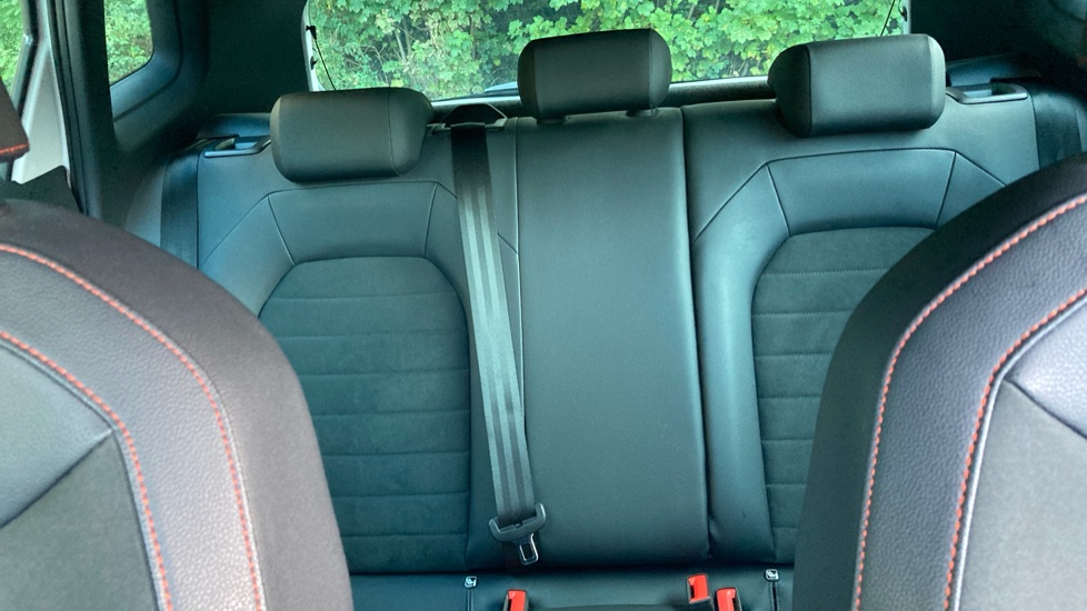 SEAT Arona 1.0 TSI 110 FR Sport 5dr Petrol Hatchback - Image 15