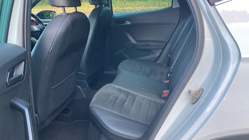SEAT Arona 1.0 TSI 110 FR Sport 5dr Petrol Hatchback - Image 16