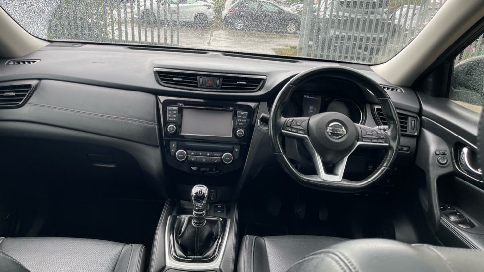 Nissan X-Trail 1.6 dCi Tekna 5dr 4WD Diesel Station Wagon - Image 10
