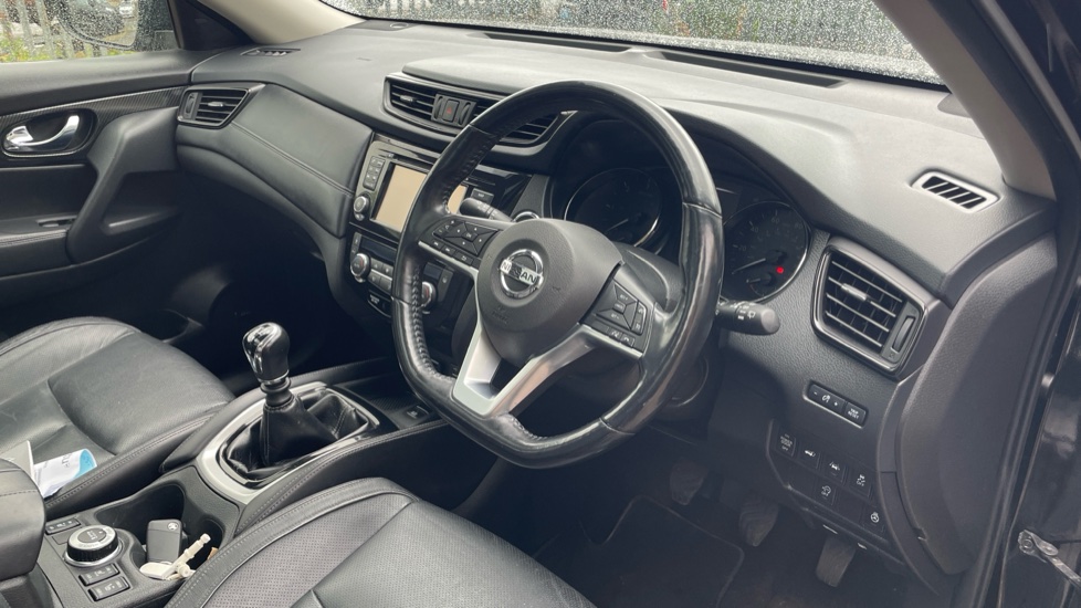 Nissan X-Trail 1.6 dCi Tekna 5dr 4WD Diesel Station Wagon - Image 14