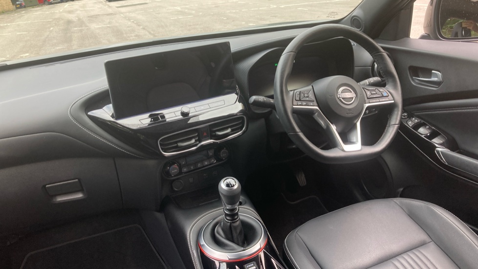 Nissan Juke 1.0 DiG-T Tekna 5dr Petrol Hatchback - Image 9