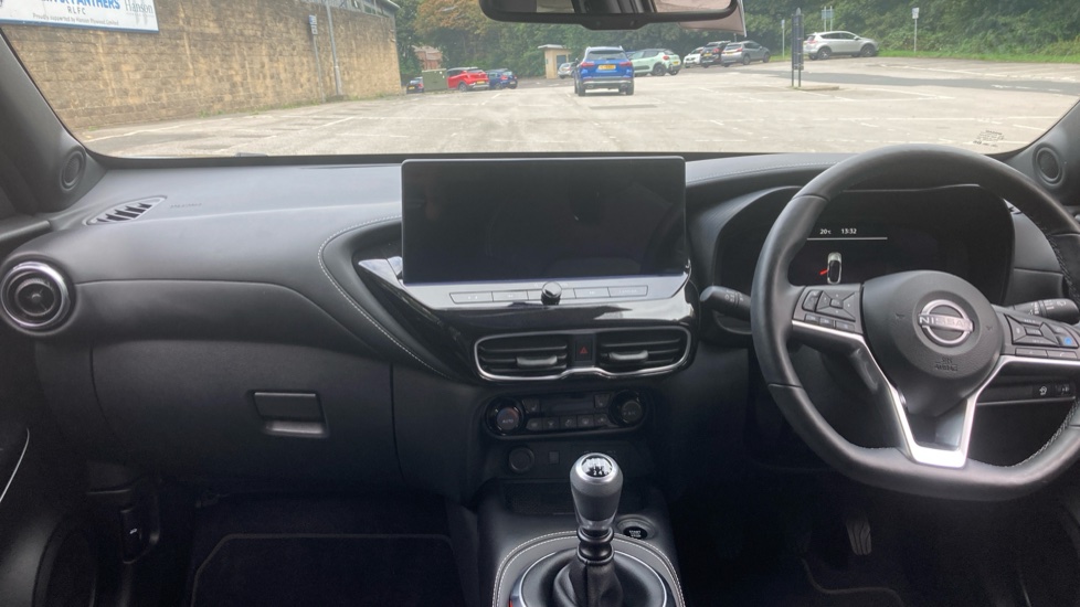 Nissan Juke 1.0 DiG-T Tekna 5dr Petrol Hatchback - Image 10