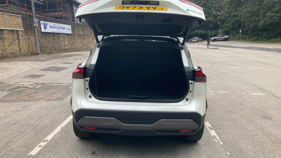 Nissan Qashqai 1.5 E-Power Tekna 5dr Auto Hybrid Hatchback - Image 4