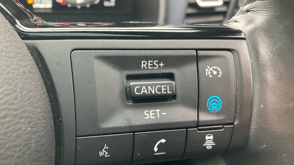 Nissan Qashqai 1.5 E-Power Tekna 5dr Auto Hybrid Hatchback - Image 21