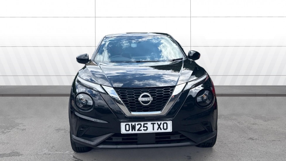 Nissan Juke 1.0 DiG-T N-Connecta 5dr Petrol Hatchback - Image 3