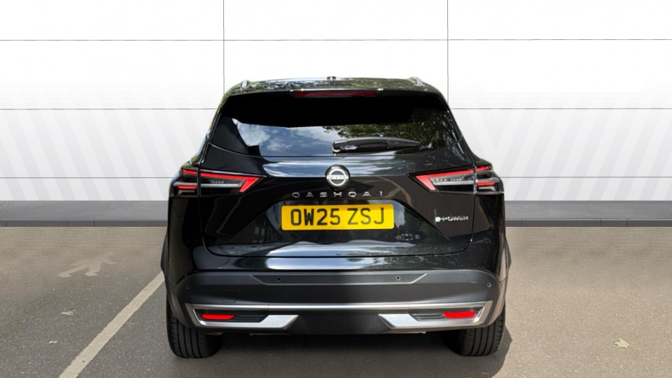 Nissan Qashqai 1.5 E-Power N-Connecta [Glass Roof] 5dr Auto Hybrid Hatchback - Image 6