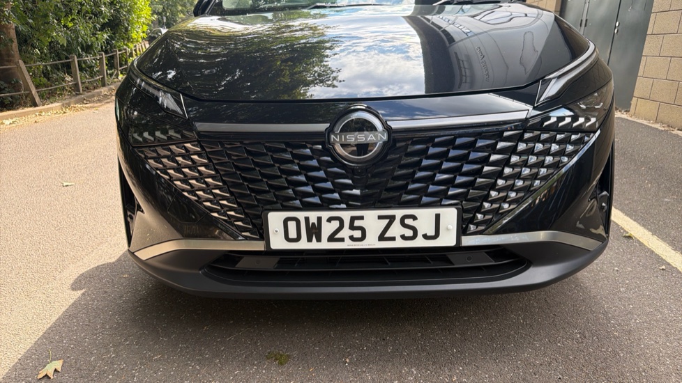 Nissan Qashqai 1.5 E-Power N-Connecta [Glass Roof] 5dr Auto Hybrid Hatchback - Image 32