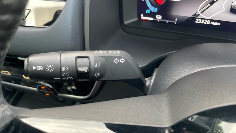Nissan Qashqai 1.5 E-Power Tekna+ 5dr Auto Hybrid Hatchback - Image 46