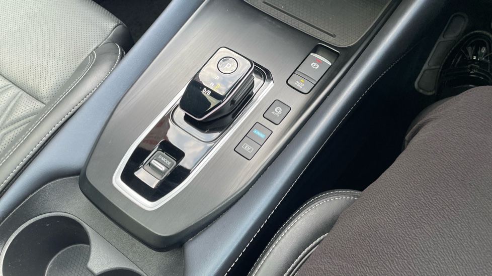 Nissan Qashqai 1.5 E-Power Tekna+ 5dr Auto Hybrid Hatchback - Image 55