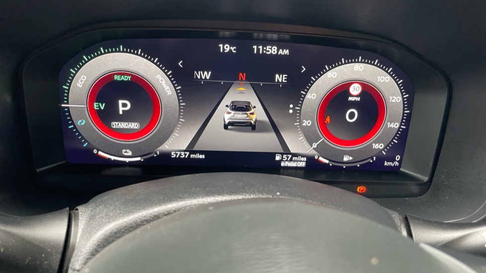 Nissan Juke 1.6 Hybrid Tekna 5dr Auto Hybrid Hatchback - Image 18