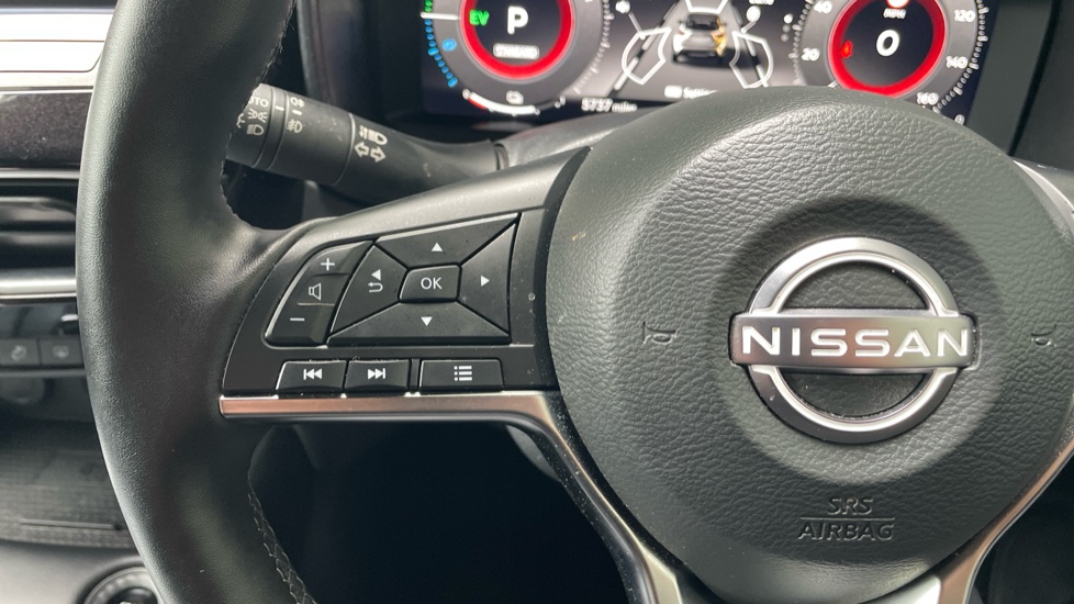 Nissan Juke 1.6 Hybrid Tekna 5dr Auto Hybrid Hatchback - Image 22