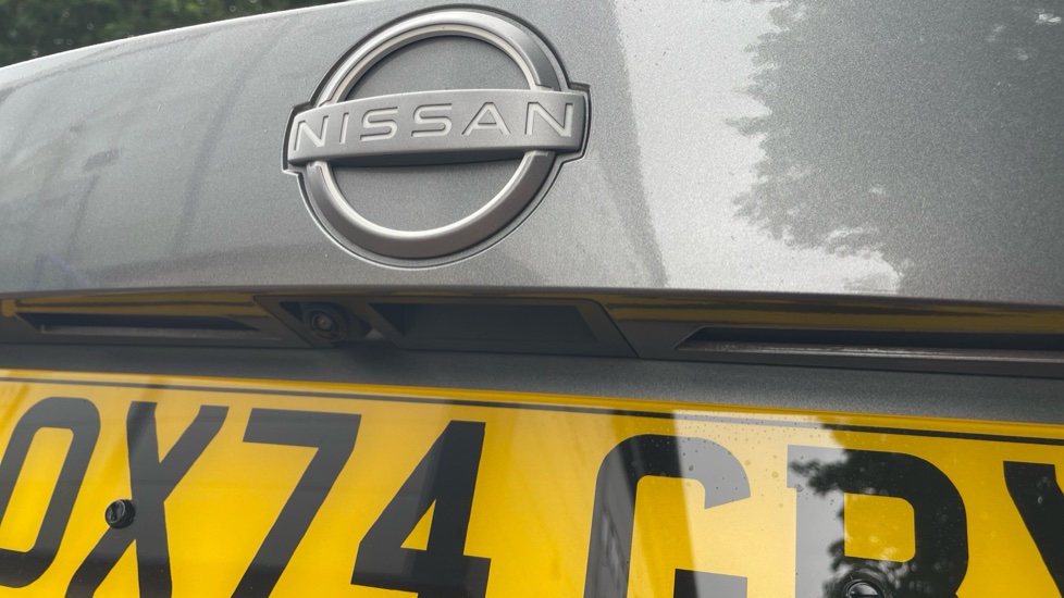 Nissan Juke 1.6 Hybrid Tekna 5dr Auto Hybrid Hatchback - Image 35
