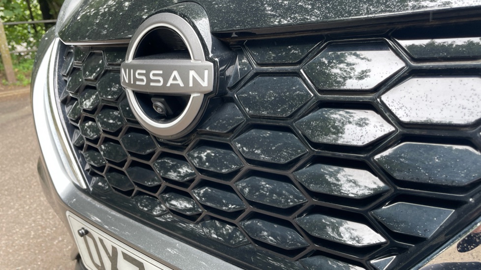 Nissan Juke 1.6 Hybrid Tekna 5dr Auto Hybrid Hatchback - Image 39
