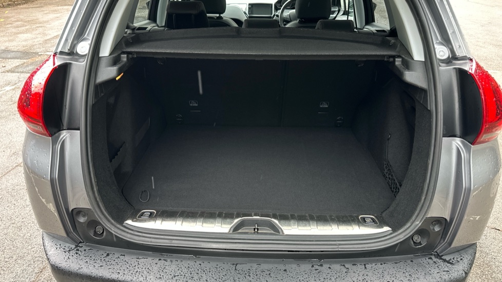 Peugeot 2008 1.2 PureTech 110 GT Line 5dr EAT6 Petrol Estate - Image 4