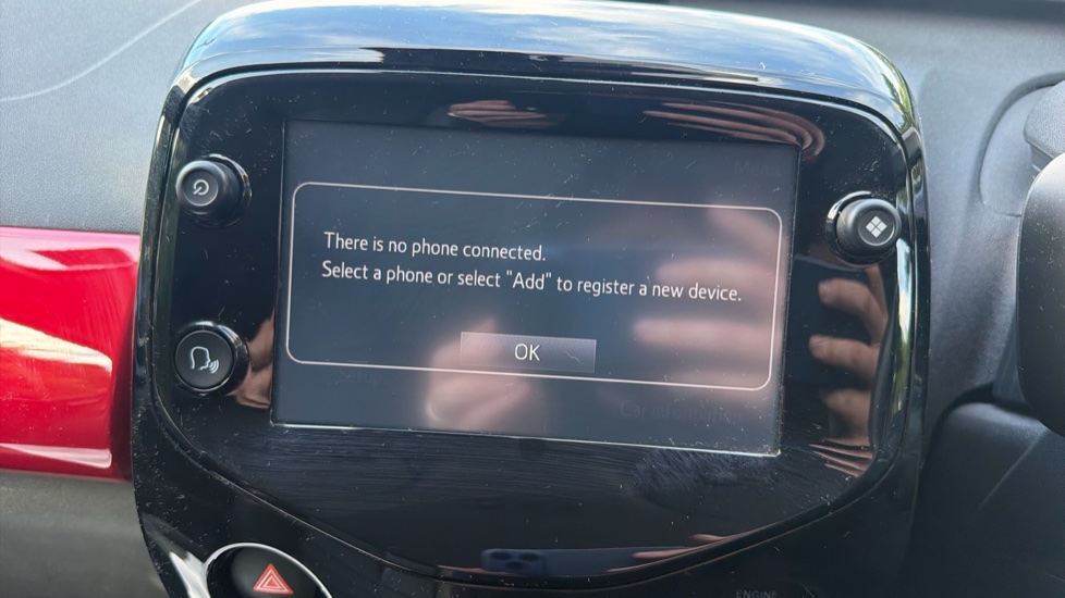 Toyota Aygo 1.0 VVT-i X-Clusiv 5dr x-shift Petrol Hatchback - Image 30