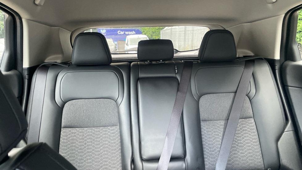 Nissan ARIYA 160kW Advance 63kWh 22kWCh 5dr Auto Electric Hatchback - Image 15