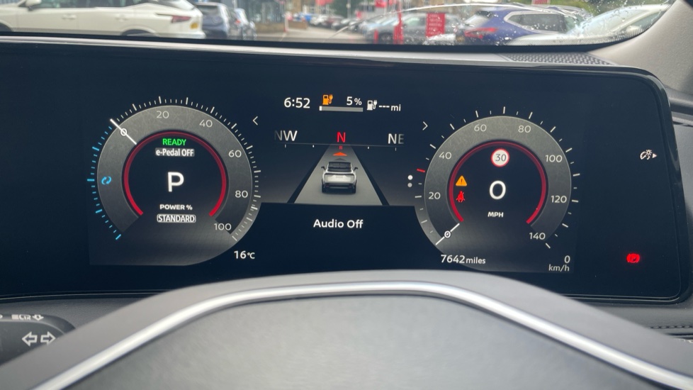 Nissan ARIYA 160kW Advance 63kWh 22kWCh 5dr Auto Electric Hatchback - Image 18
