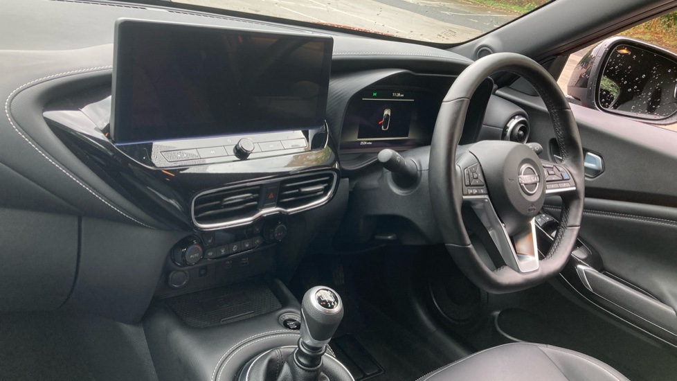 Nissan Juke 1.0 DiG-T Tekna 5dr Petrol Hatchback - Image 14