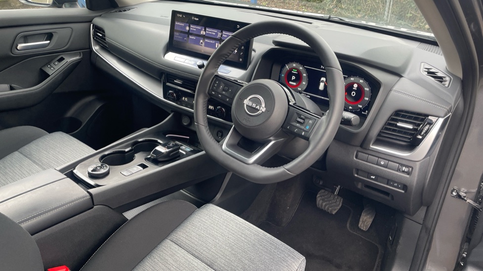 Nissan X-Trail 1.5 E-Power E-4orce 213 N-Connecta 5dr Auto Hybrid Station Wagon - Image 9