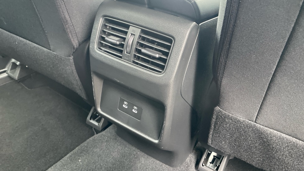 Nissan X-Trail 1.5 E-Power E-4orce 213 N-Connecta 5dr Auto Hybrid Station Wagon - Image 45