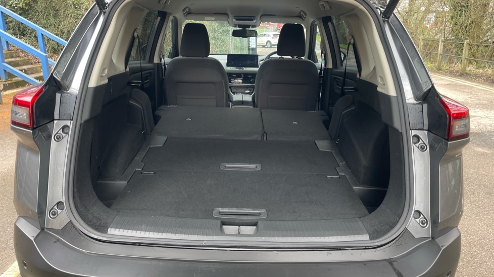 Nissan X-Trail 1.5 E-Power E-4orce 213 N-Connecta 5dr Auto Hybrid Station Wagon - Image 47