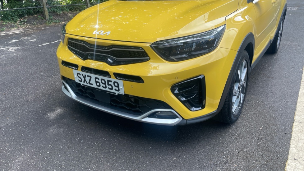 Kia Stonic 1.0T GDi 48V GT-Line S 5dr DCT Petrol Estate - Image 32