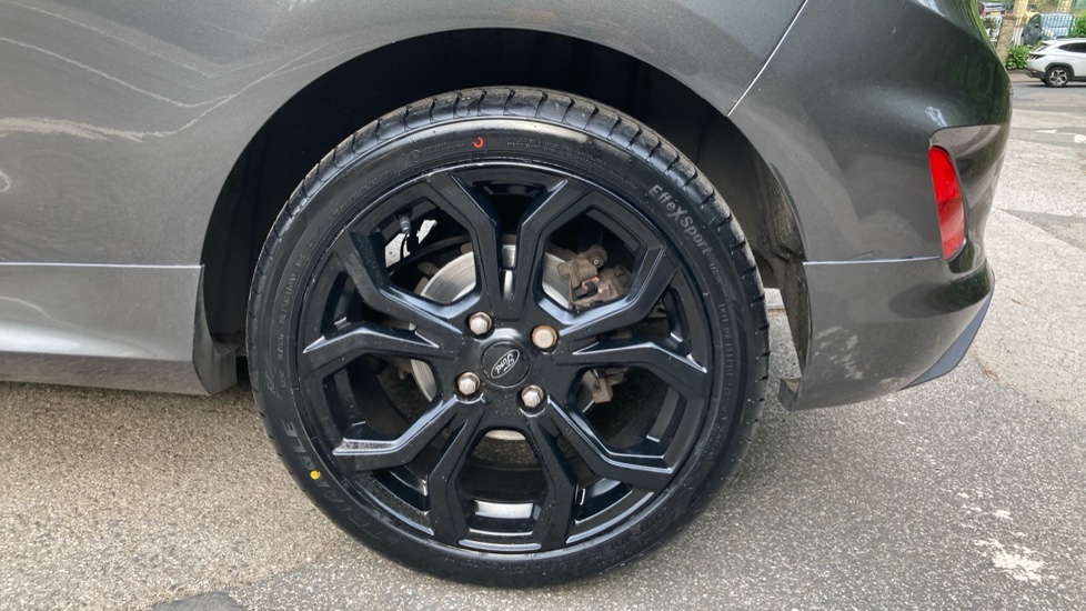 Ford Fiesta 1.0 EcoBoost 140 ST-Line 3dr Petrol Hatchback - Image 21